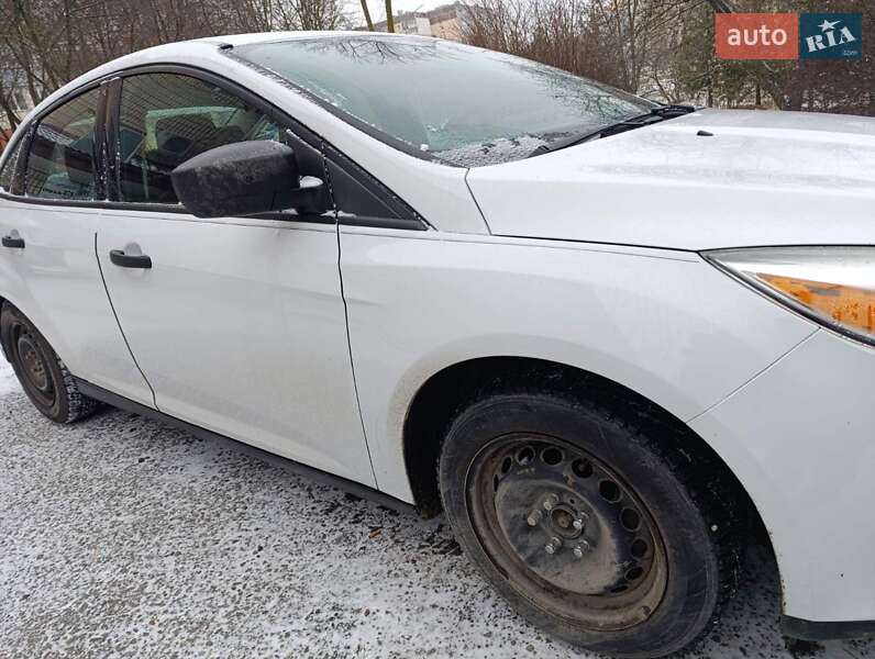 Седан Ford Focus 2015 в Тернополі