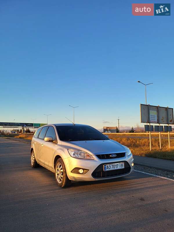 Універсал Ford Focus 2010 в Ужгороді