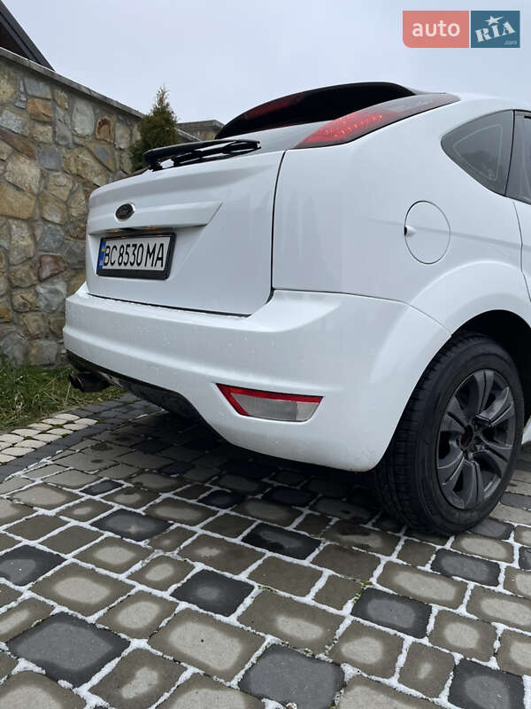 Хэтчбек Ford Focus 2008 в Жовтанцах фото 4 Хэтчбек Ford Focus 2008 в Жовтанцах