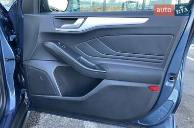 Хэтчбек Ford Focus 2020 в 