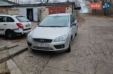 Седан Ford Focus 2006 в Южноукраинске