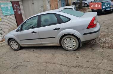 Седан Ford Focus 2006 в Южноукраинске