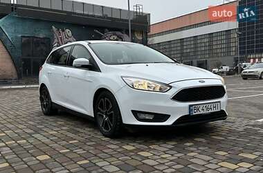 Универсал Ford Focus 2015 в 