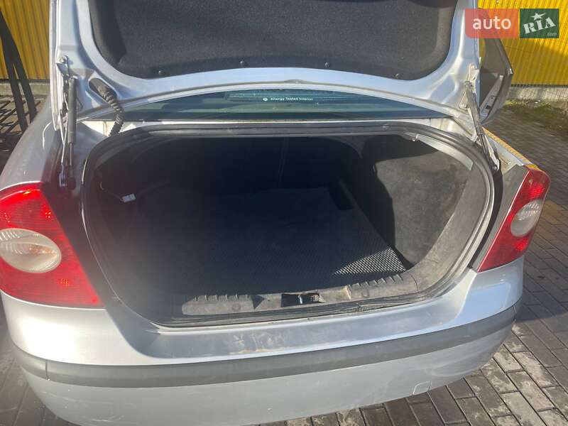Седан Ford Focus 2007 в Шепетовке фото 3 Седан Ford Focus 2007 в Шепетовке