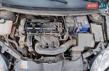 Седан Ford Focus 2011 в Березані