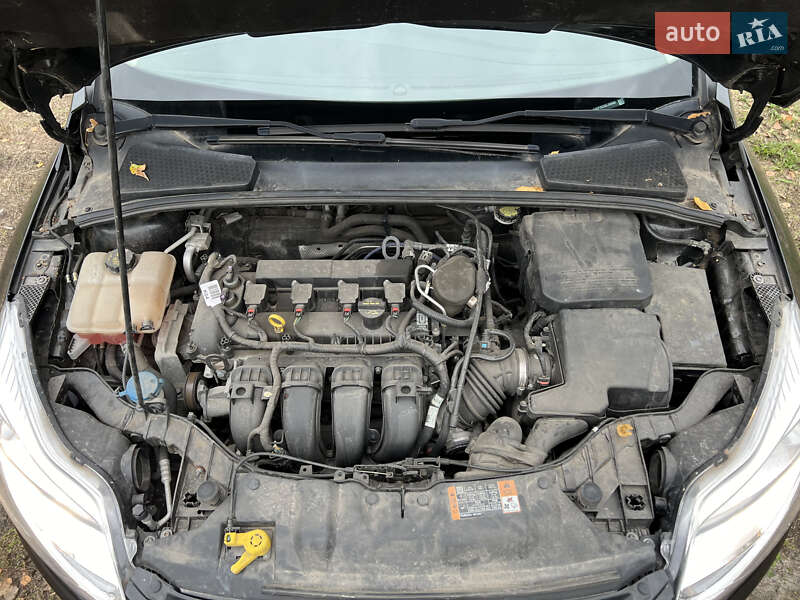 Хэтчбек Ford Focus 2014 в Киеве