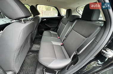 Хэтчбек Ford Focus 2014 в 