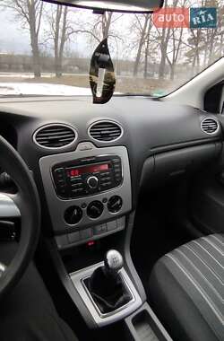 Универсал Ford Focus 2010 в 