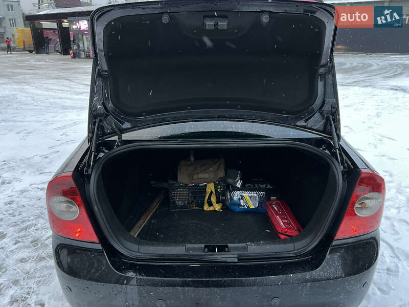 Седан Ford Focus 2008 в Львові