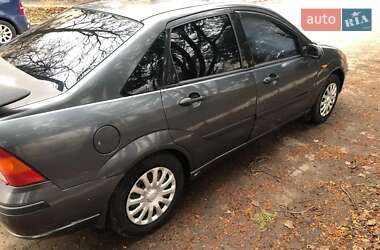 Седан Ford Focus 2003 в Калиті