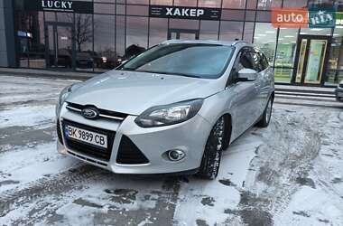 Универсал Ford Focus 2012 в Рокитном