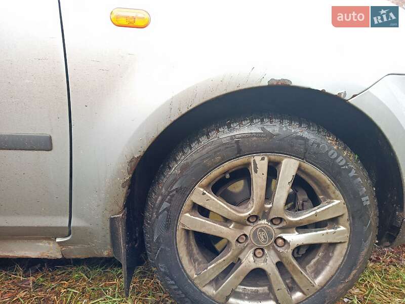 Хэтчбек Ford Focus 2005 в Чернигове