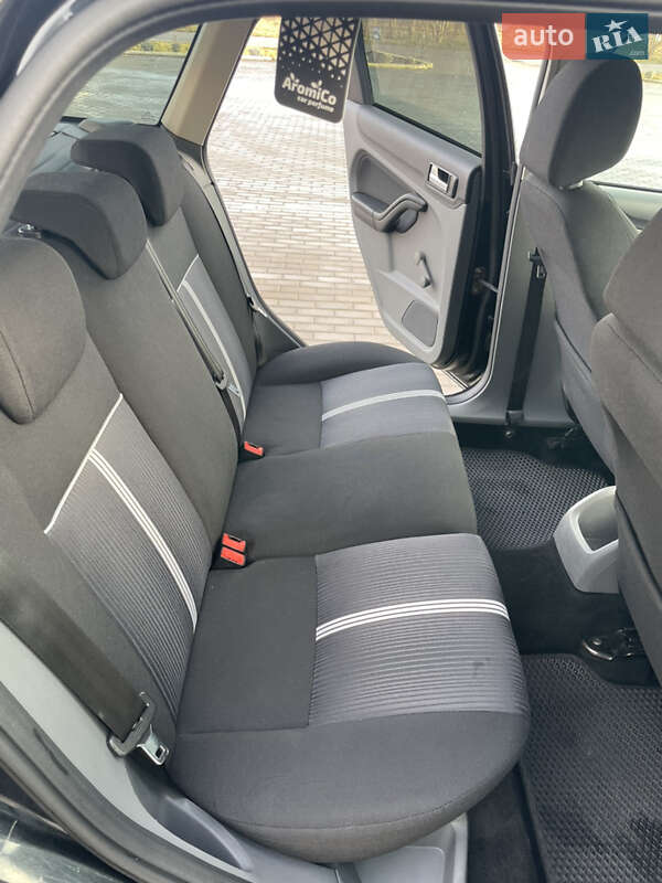 Универсал Ford Focus 2010 в Луцке