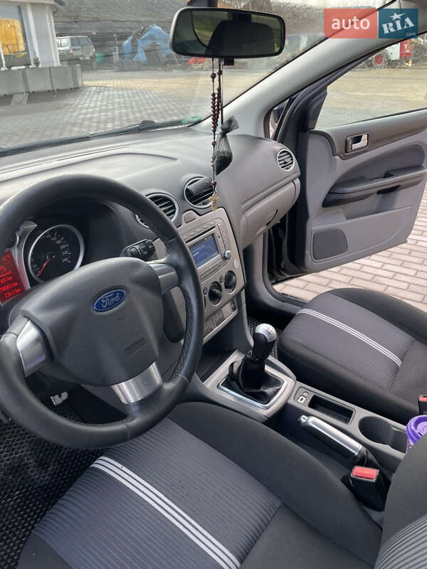 Универсал Ford Focus 2010 в Луцке