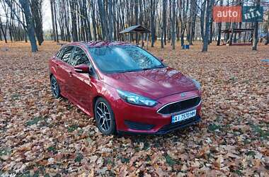 Седан Ford Focus 2015 в Миргороді