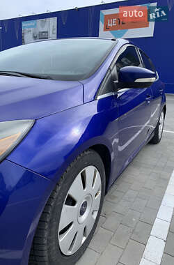 Хэтчбек Ford Focus 2013 в Виннице