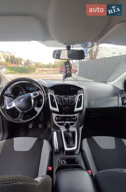 Хэтчбек Ford Focus 2011 в Львове