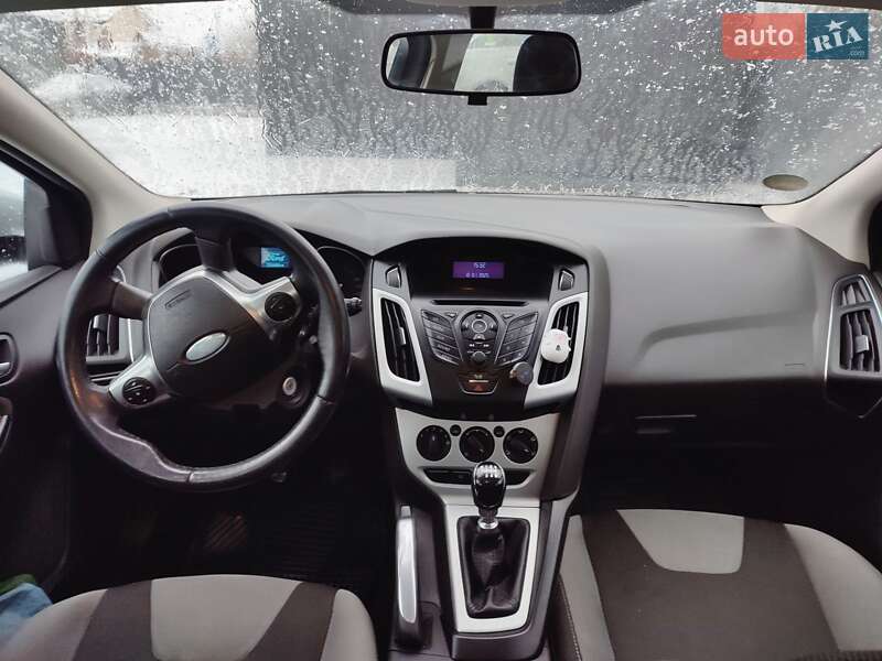 Универсал Ford Focus 2011 в Ровно