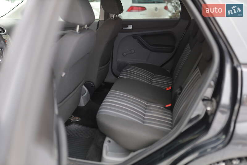 Хэтчбек Ford Focus 2008 в Тернополе