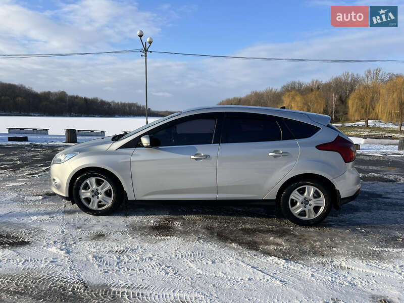 Хэтчбек Ford Focus 2011 в Ивано-Франковске фото 4 Хэтчбек Ford Focus 2011 в Ивано-Франковске