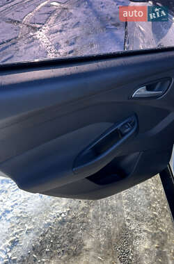 Хэтчбек Ford Focus 2011 в Ивано-Франковске