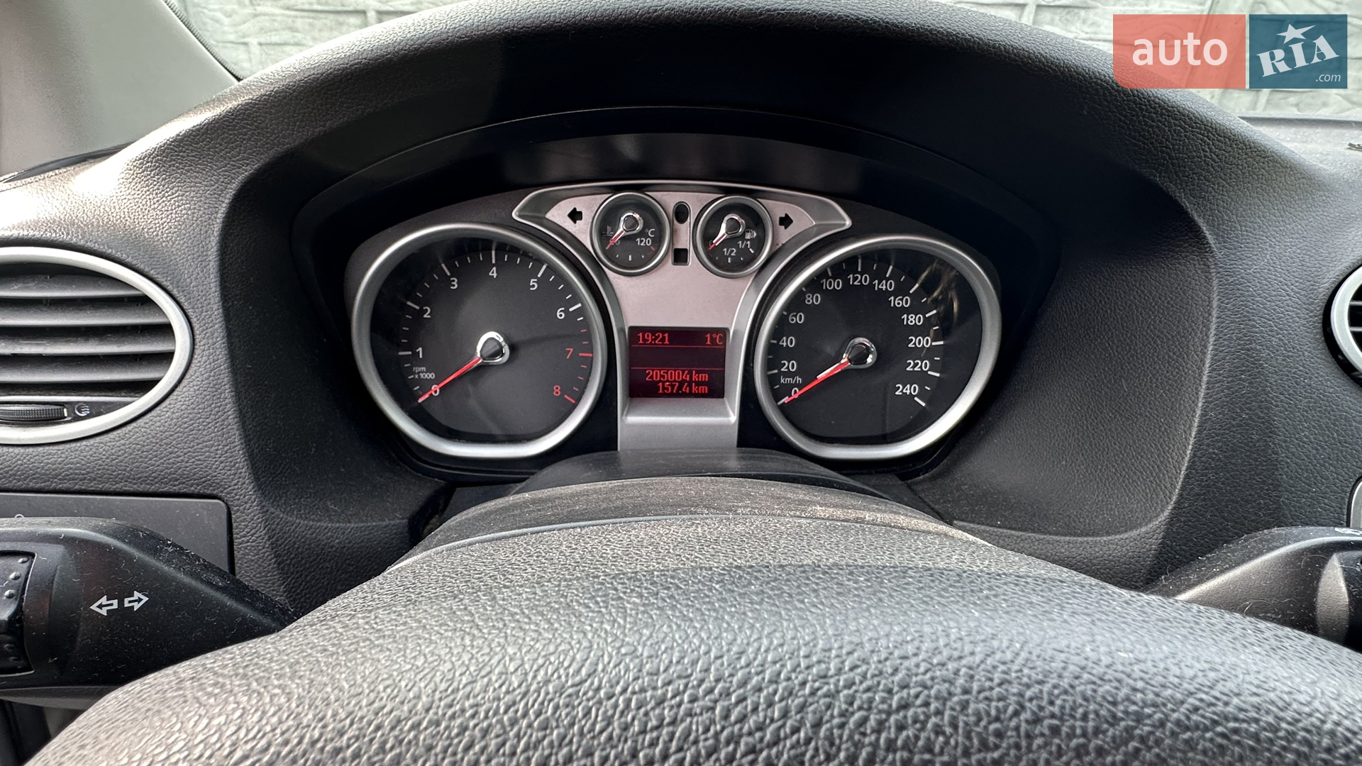 2011 Ford Focus - мініатюра 11