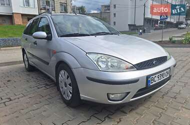 Универсал Ford Focus 2003 в Новояворовске