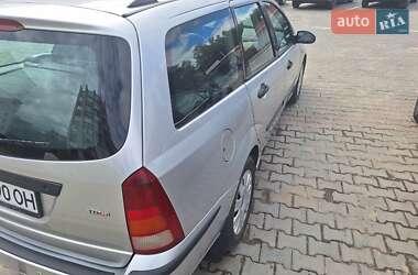 Универсал Ford Focus 2003 в Новояворовске