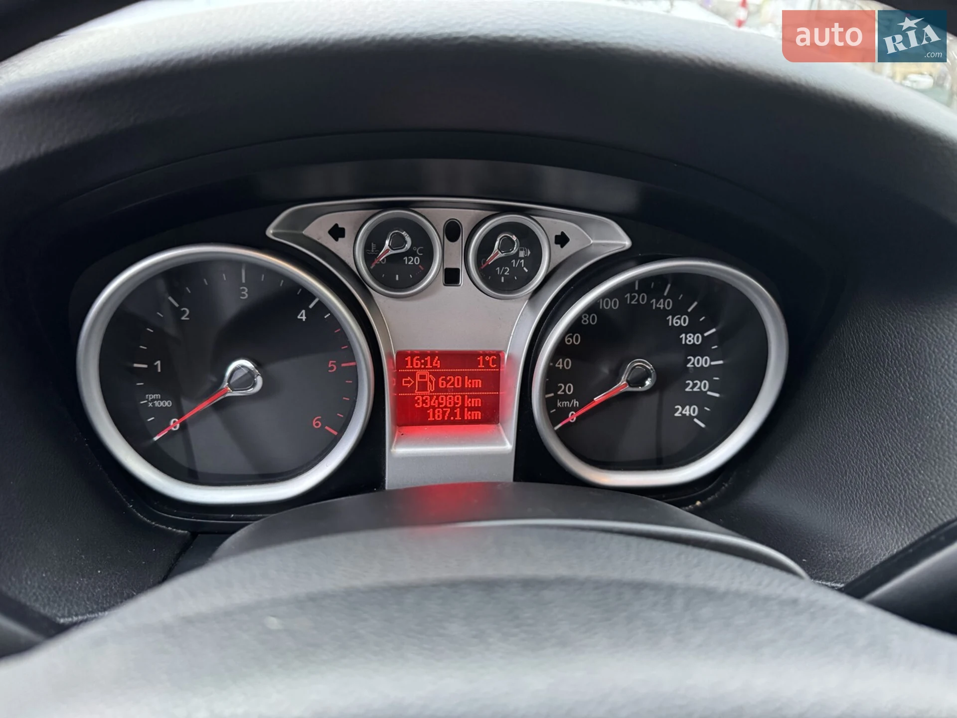 2010 Ford Focus - мініатюра 23