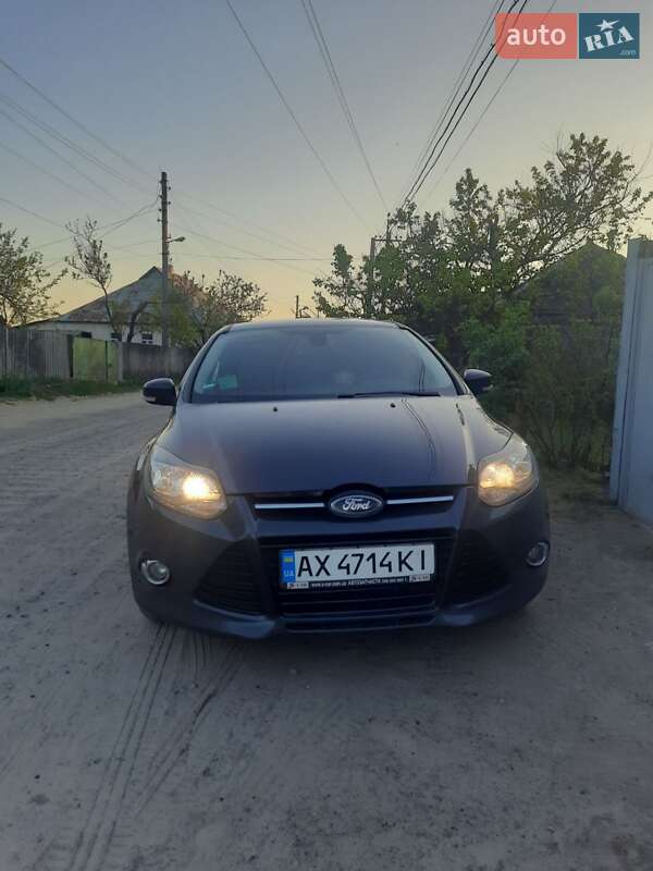 Універсал Ford Focus 2012 в Зміїві