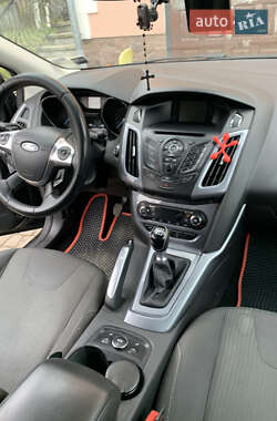 Универсал Ford Focus 2012 в Ивано-Франковске