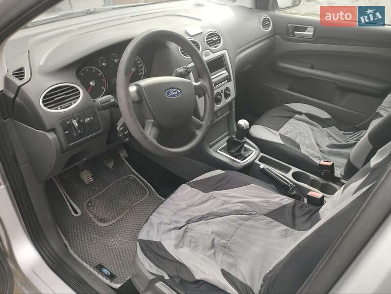 Универсал Ford Focus 2006 в Луцке