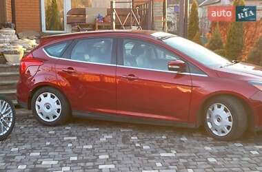 Хетчбек Ford Focus 2014 в Дніпрі