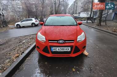 Хетчбек Ford Focus 2014 в Дніпрі