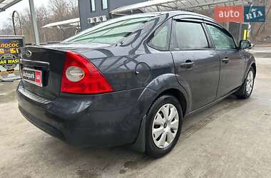 Седан Ford Focus 2010 в Киеве