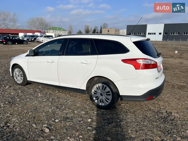 Универсал Ford Focus 2013 в Нововолынске