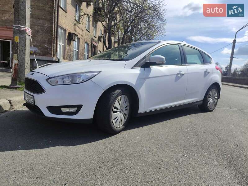 Хэтчбек Ford Focus 2018 в Киеве