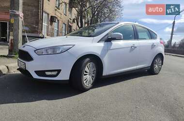 Хэтчбек Ford Focus 2018 в 