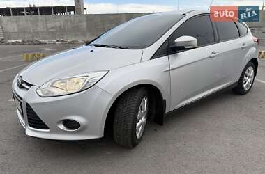 Хетчбек Ford Focus 2013 в Пустомитах