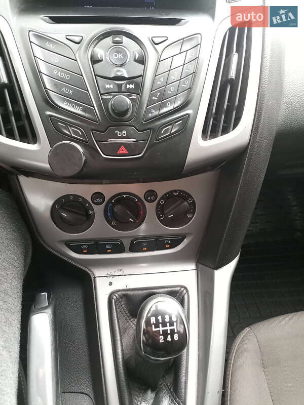 Универсал Ford Focus 2013 в Ичне фото 10 Универсал Ford Focus 2013 в Ичне