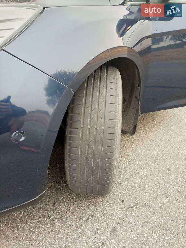 Универсал Ford Focus 2013 в Ичне фото 11 Универсал Ford Focus 2013 в Ичне