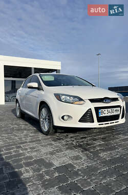 Хэтчбек Ford Focus 2014 в Львове