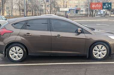 Хэтчбек Ford Focus 2016 в 