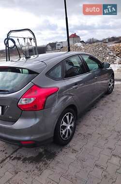 Хетчбек Ford Focus 2013 в Рожнятові