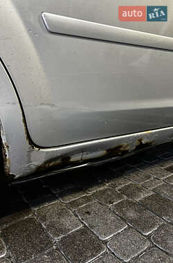 Хэтчбек Ford Focus 2006 в 