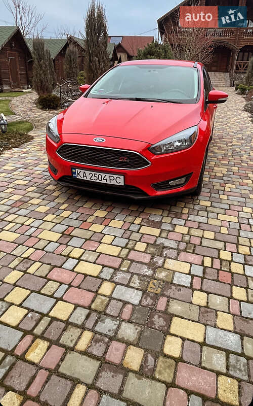 Седан Ford Focus 2015 в Киеве