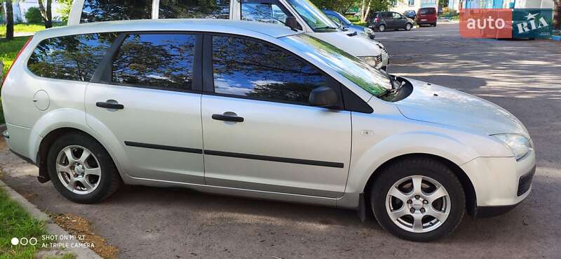 Универсал Ford Focus 2006 в Староконстантинове