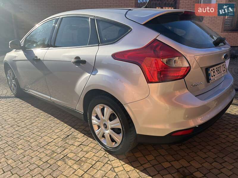 Хэтчбек Ford Focus 2011 в Чернигове фото 9 Хэтчбек Ford Focus 2011 в Чернигове