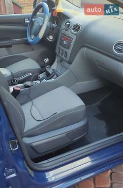 Хетчбек Ford Focus 2010 в 