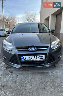 Хэтчбек Ford Focus 2014 в Херсоне